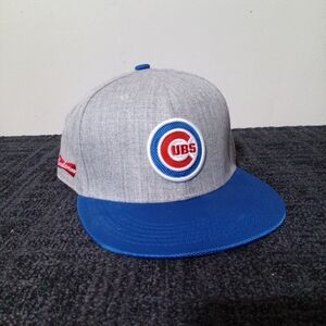 Cubs Gray and Blue Snapback Hat With Budweiser Logo On The Side